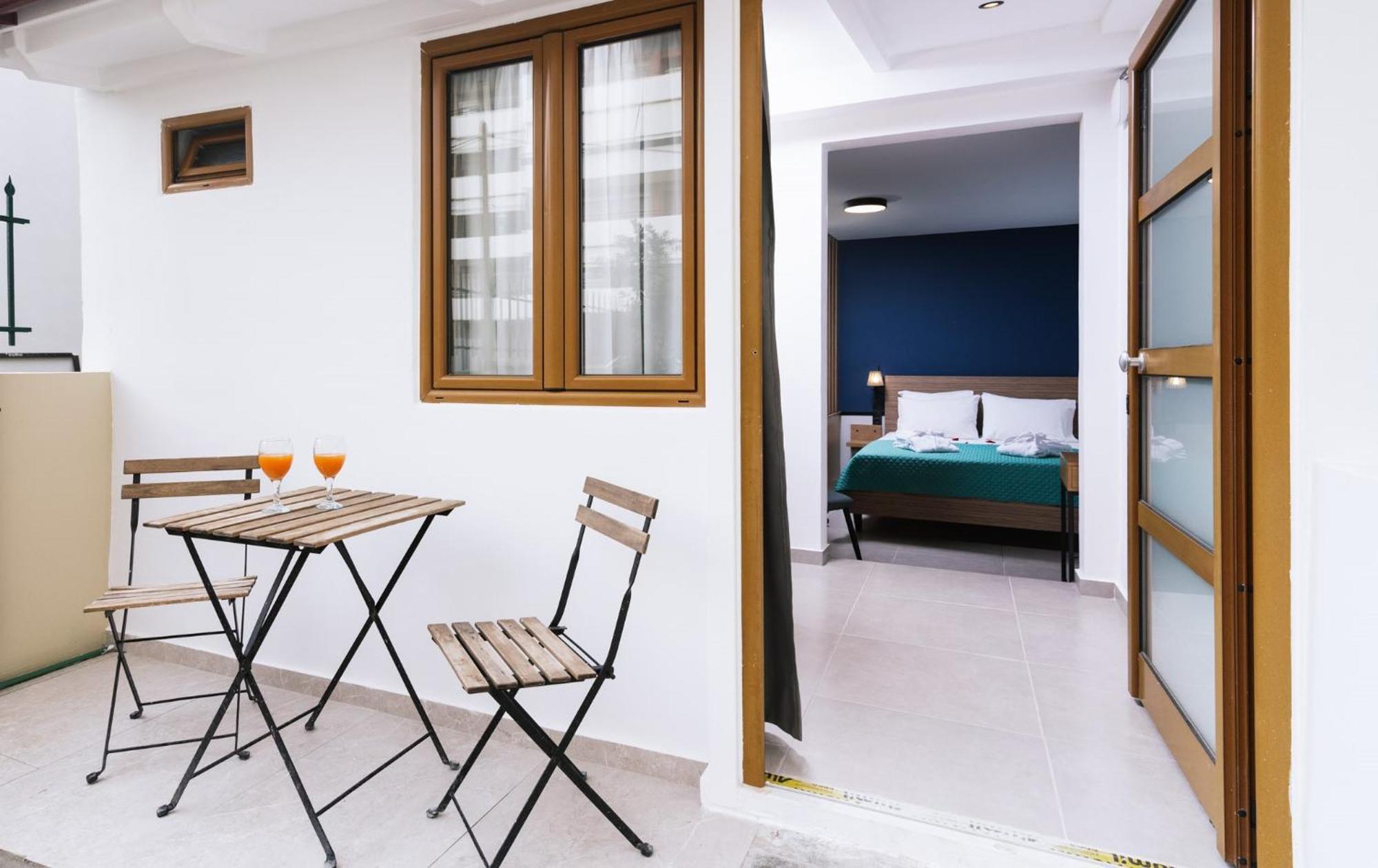 Alcyone Studios And Apartments 이라클리온 외부 사진